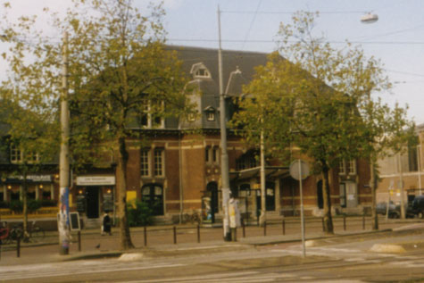 Amsterdam Willemspark.JPG (20342 bytes)